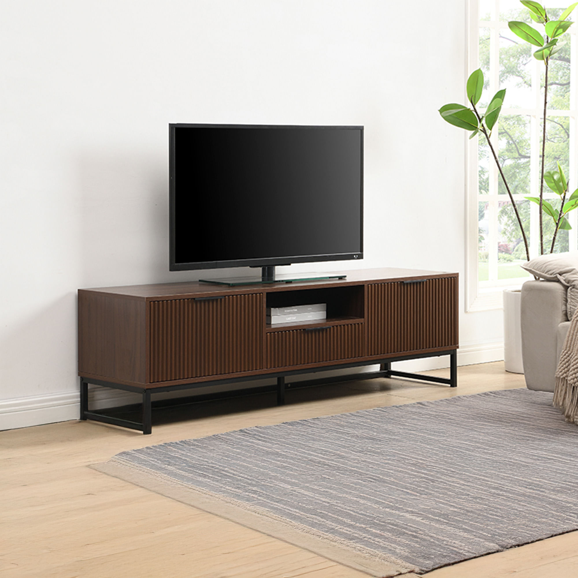 Movel-TV-ST-MICHEL-com-2-portas-e-1-gaveta---Nogal-e-Preto