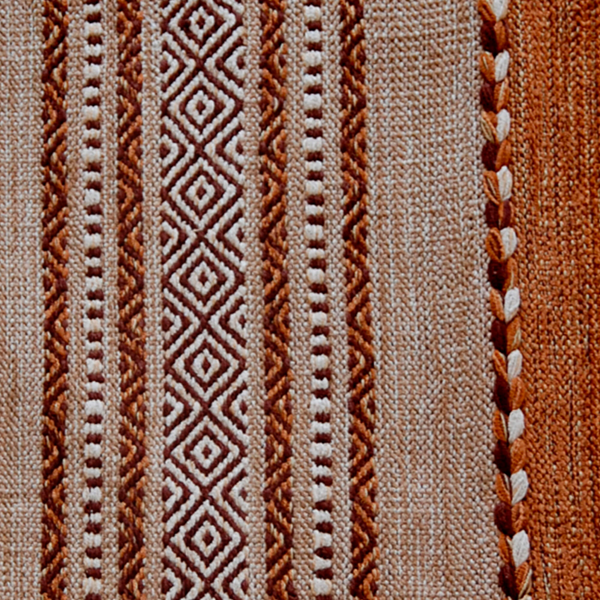 Tapete-ERICEIRA-Castanho