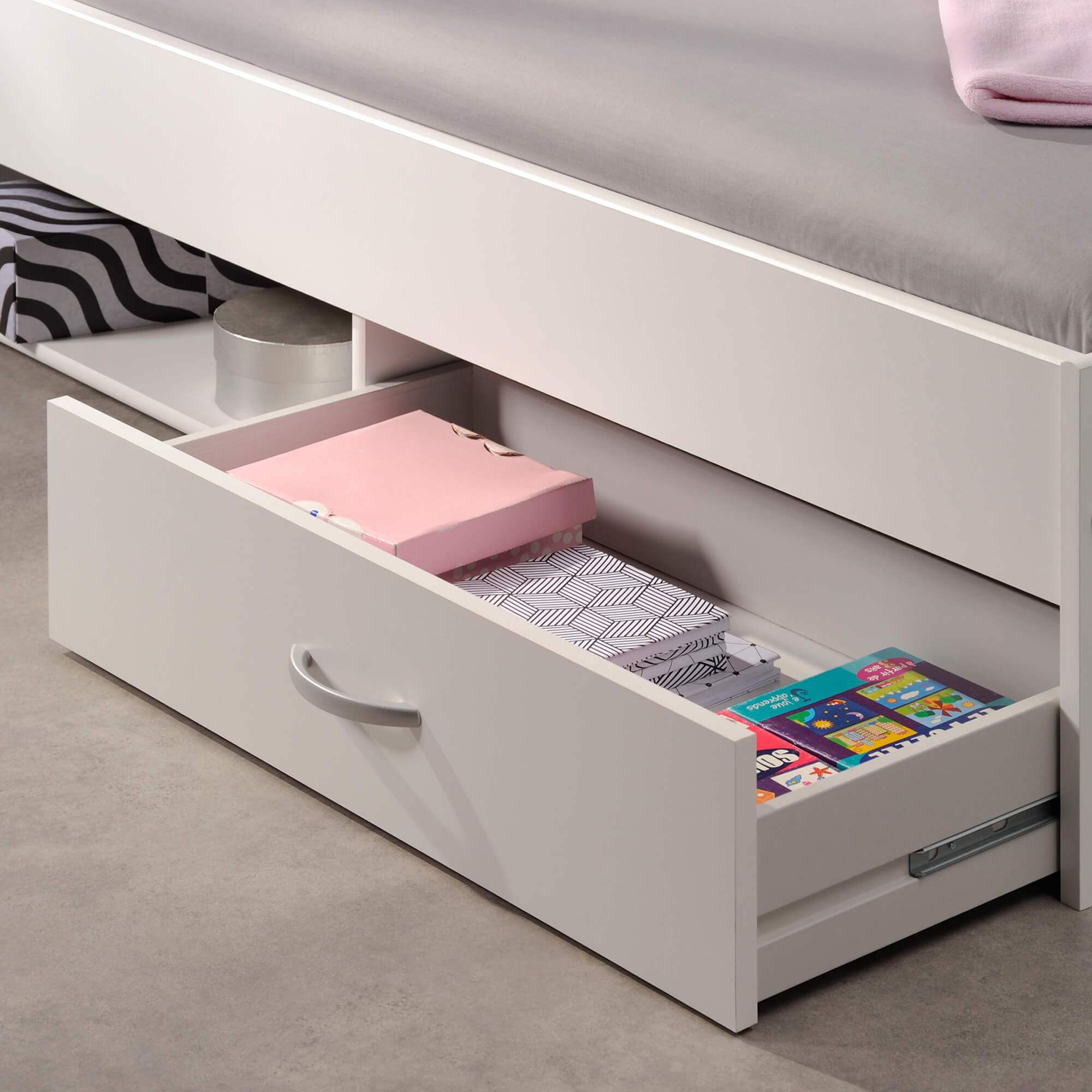 Cama-de-solteiro-ROMEO-com-gavetas-90-x-200-cm---Branco